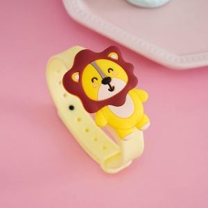 Myggavvisande armband med 3D-djurmotiv på rosa bakgrund