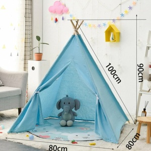 Blått tipitält för barn med elefant inuti i ett rum med vit matta