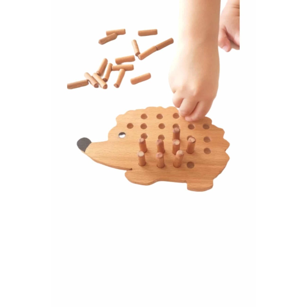 Instickbar igelkott i trä för barn med små delar