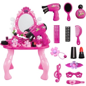 Rosa sminkbord med spegel och olika tillbehör för barn