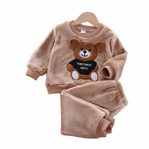 Pyjamasset i flanell och fleece för barn i brunt med björn på framsidan