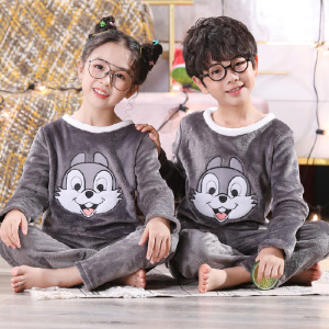 Pyjamas i fleece för barn med kaninmotiv i grått och vitt på framsidan