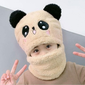 Varm och färgglad pandamössa för barn