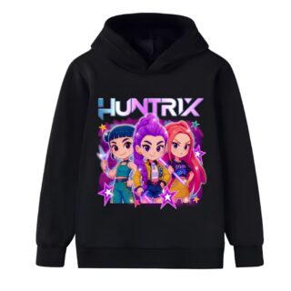 SUÉDOIS (SE) Titre : K-pop Demon Hunters Huntrix Barntröja med luva URL raccourcie : kpop-demon-hunters-huntrix-barntröja-luva Balise alt : K-pop Demon Hunters Huntrix hoodie med luva i svart färg. Motivet föreställer de tre karaktärerna i flickversioner med HUNTRIX skrivet stort ovanför. På vit bakgrund.